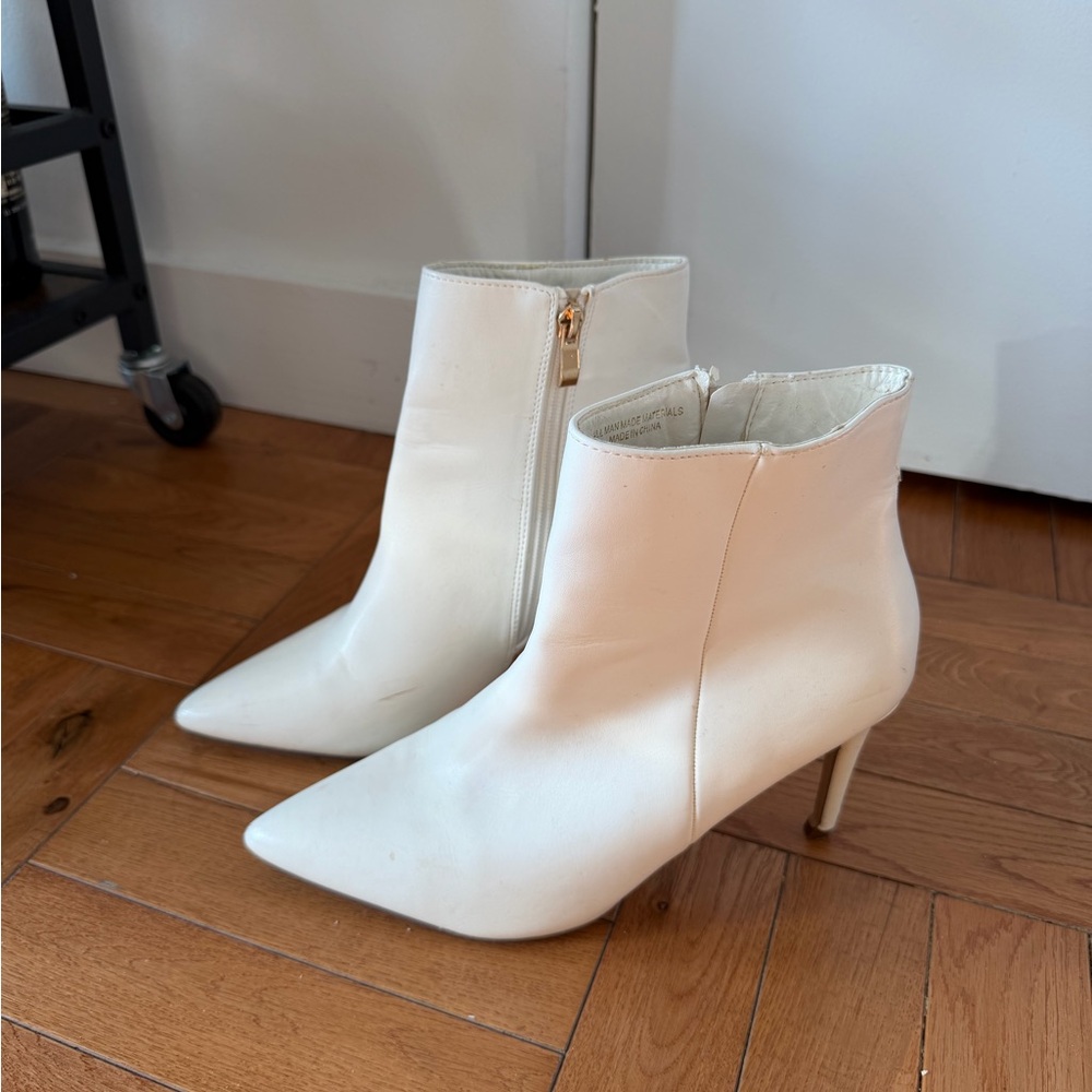 Lulu's White Pointed Stiletto Ankle Booties with Side Zip